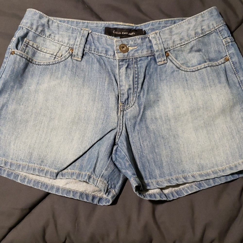Calvin Klein Womens jean short
